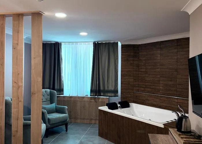 Ersa Hotel